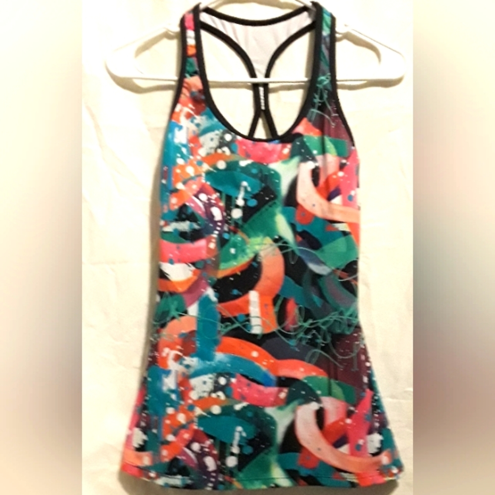 Studio athletic wear graffiti print size small